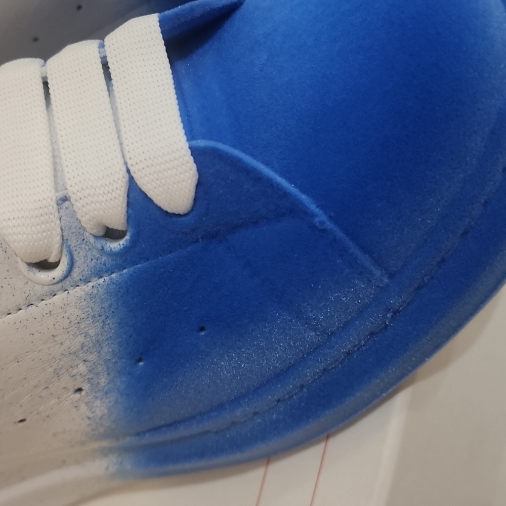 Authentic Alexander McQueen Oversized Spray Flocking Sneakers Men size 8 - Picture 4 of 13